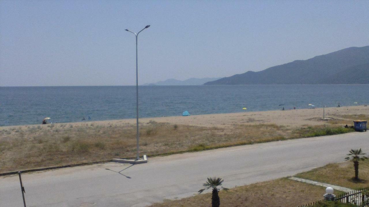 Villa Iris Vrasná Esterno foto